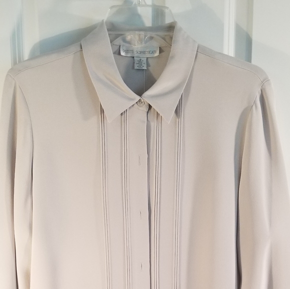 Silk blouse - Picture 1 of 5